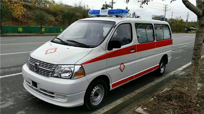 边坝县丰田海狮救护车
